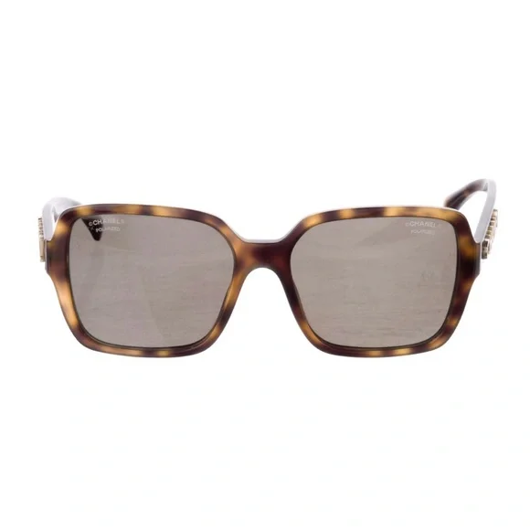 5 HR SALE CHANEL Tortoise Shell Sunglasses - Picture 2 of 7